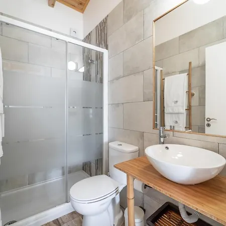 Main Street By Raspberry Cascade Apartment *